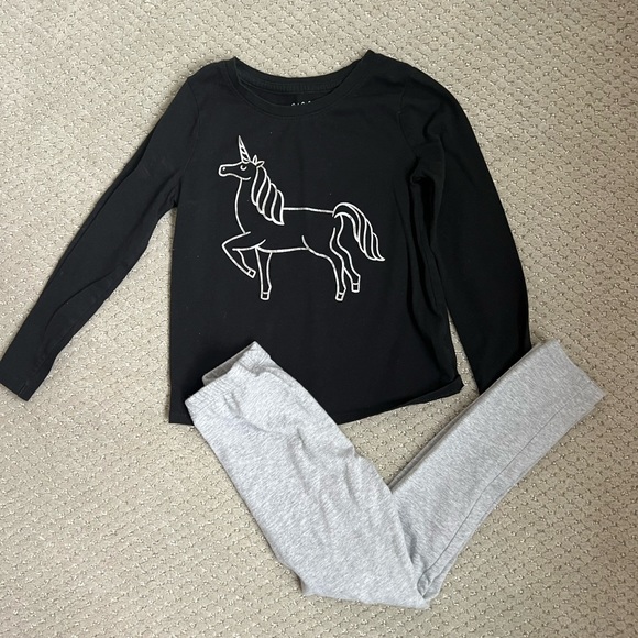 Girls 5T Bundle- Gap, cat and Jack - Picture 5 of 7